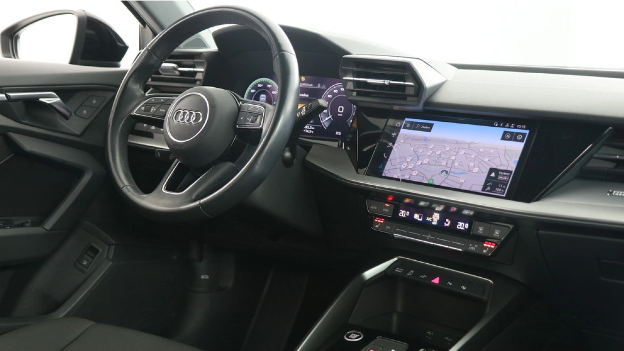 Audi A3 Sportback 40 TFSI E 204pk Business edition DSG