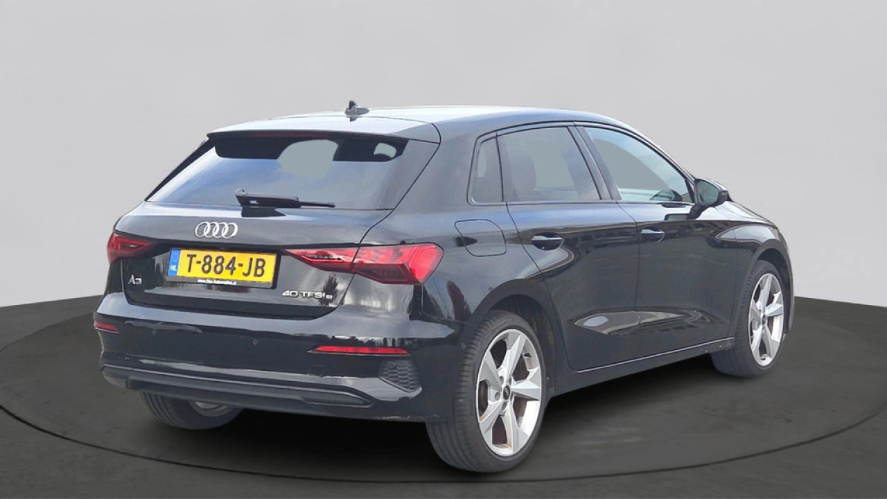 Audi A3 Sportback 40 TFSI E 204pk Business edition DSG
