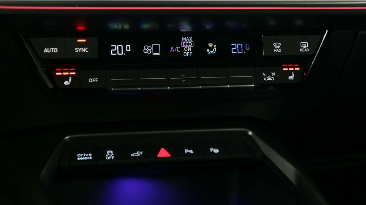 Audi A3 Sportback 40 TFSI E 204pk Business edition DSG