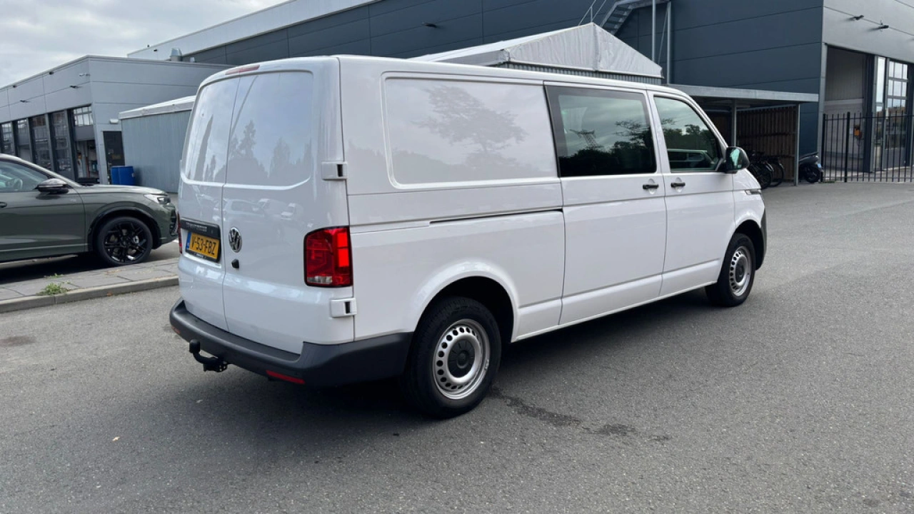 VW Bedrijfswagens Transporter L2H1 2.0 TDI 150pk DSG 3.2T Comfortline