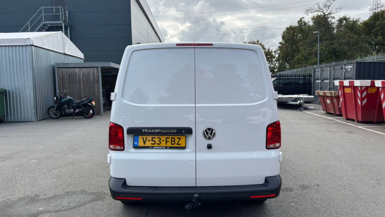 VW Bedrijfswagens Transporter L2H1 2.0 TDI 150pk DSG 3.2T Comfortline