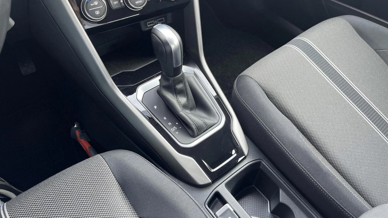 Volkswagen T-Roc 1.5 TSI Automaat |Style | Executive pakket | Navigatie | Climate Control