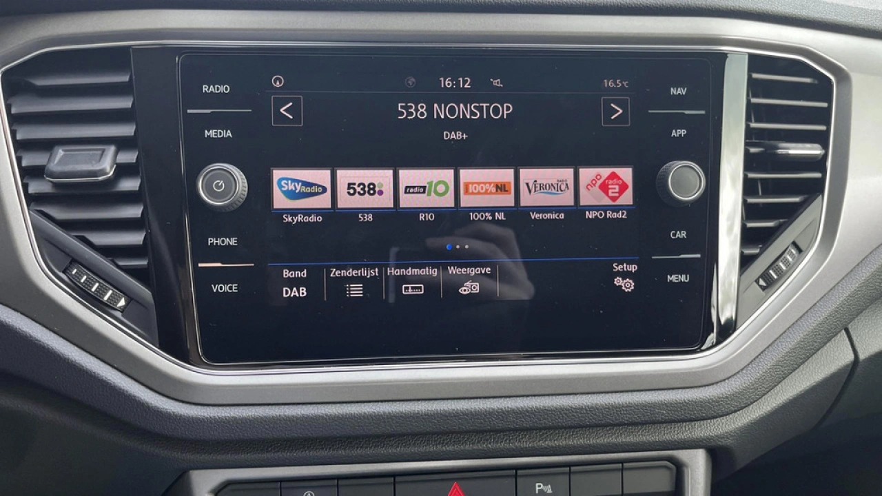 Volkswagen T-Roc 1.5 TSI Automaat |Style | Executive pakket | Navigatie | Climate Control