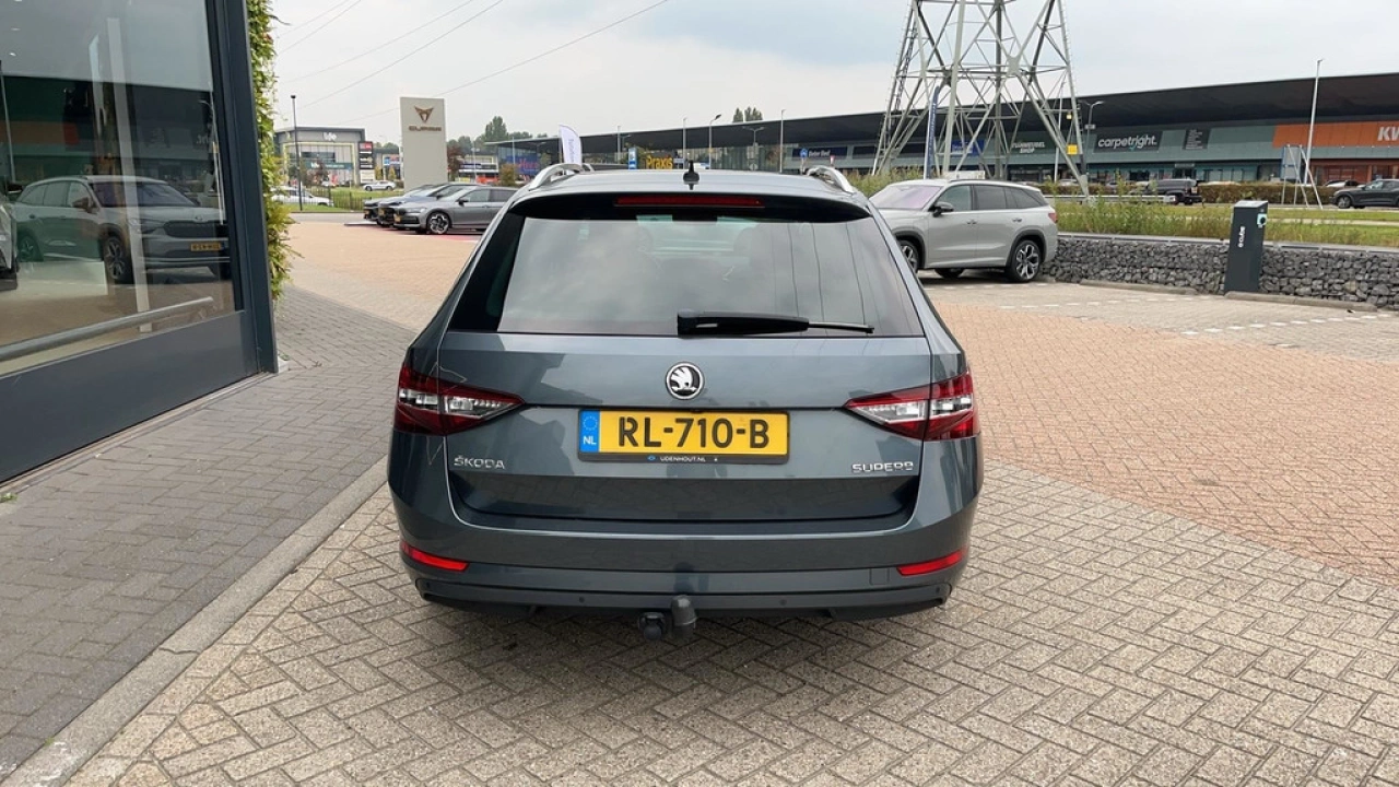 Škoda Superb Combi 1.4 TSI 150pk Style Business