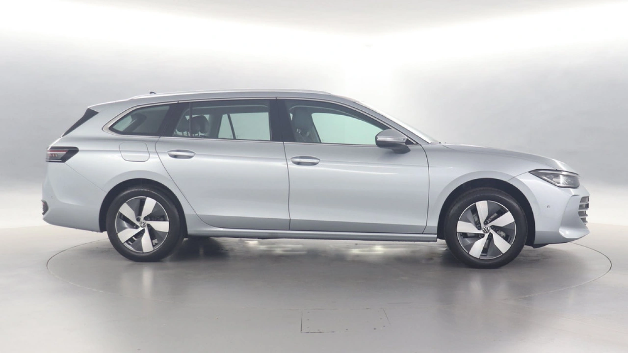 Volkswagen Passat Variant 1.5 eTSI Business | Trekhaak