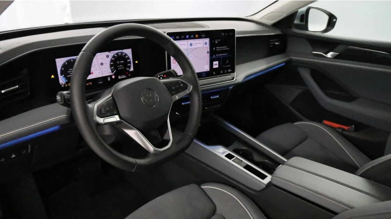 Volkswagen Passat Variant 1.5 eTSI Business | Trekhaak