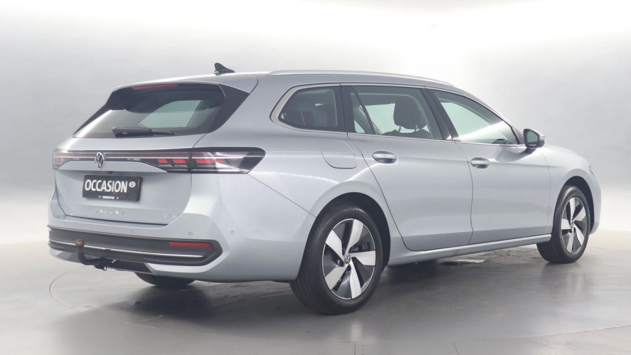 Volkswagen Passat Variant 1.5 eTSI Business | Trekhaak