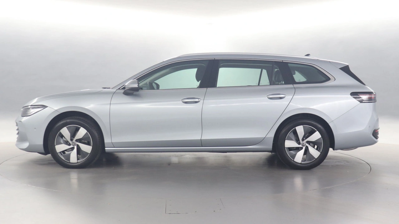 Volkswagen Passat Variant 1.5 eTSI Business | Trekhaak