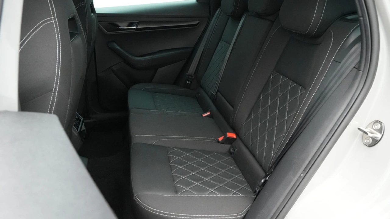 Škoda Karoq 1.5 TSI ACT 150pk DSG Sportline Business