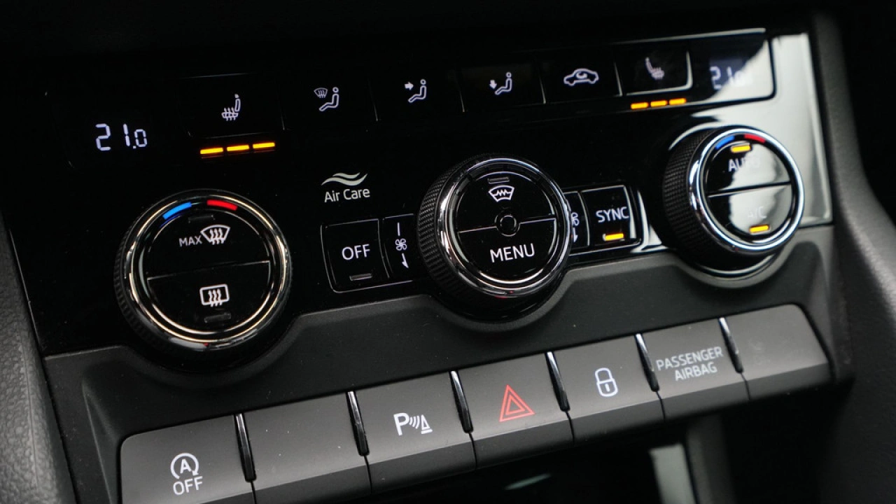 Škoda Karoq 1.5 TSI ACT 150pk DSG Sportline Business