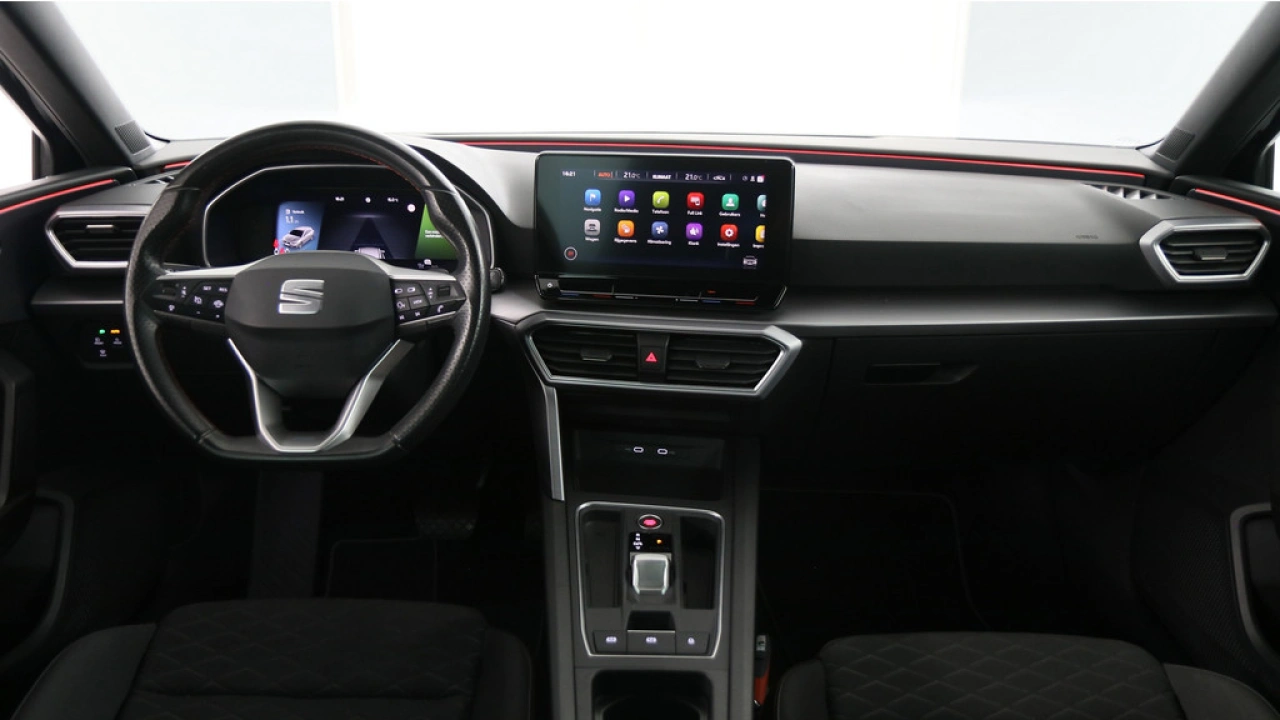 SEAT Leon Sportstourer 1.5 eTSI 150pk FR Business Intense DSG