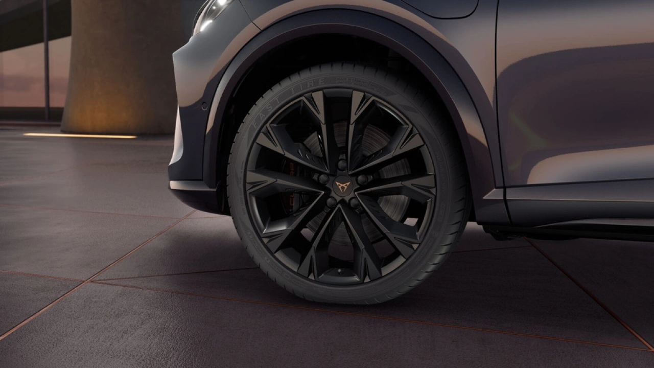 CUPRA Formentor 1.5 TSI e-Hybrid 272 6DSG VZ Performance