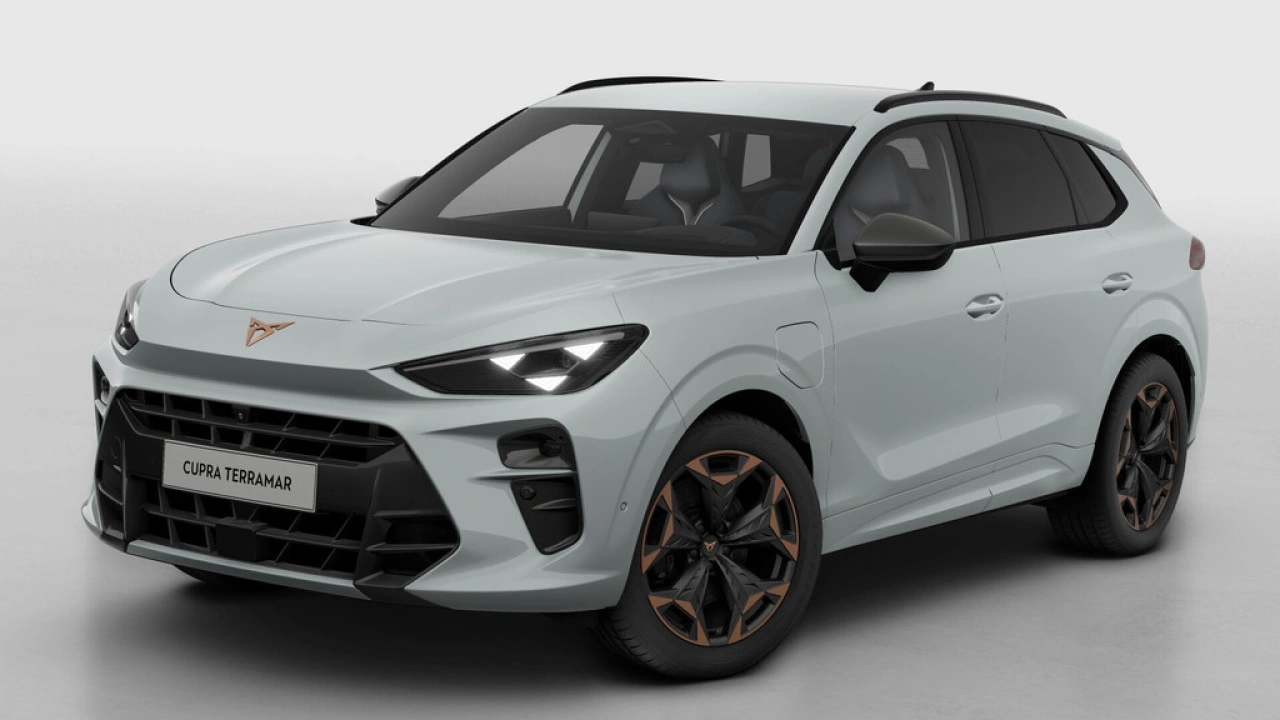 CUPRA Terramar 1.5 TSI e-Hybrid 272 6DSG VZ Performance