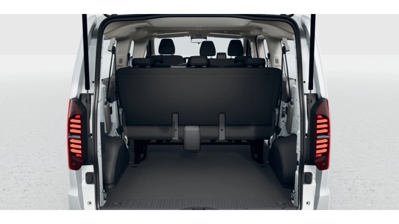 VW Bedrijfswagens e-Transporter Kombi L2H1 64kWh RWD