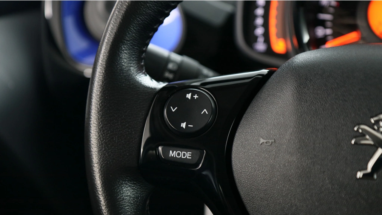 Peugeot 108 1.0 e-VTi Collection TOP!