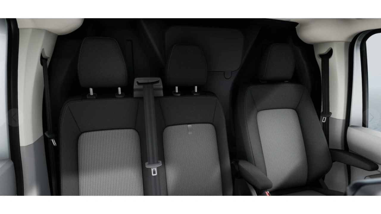 VW Bedrijfswagens E-Transporter L2H1 64kWh 136pk Life