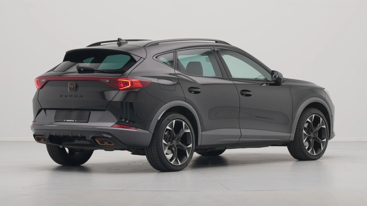 CUPRA Formentor 1.4 e-Hybrid 204pk