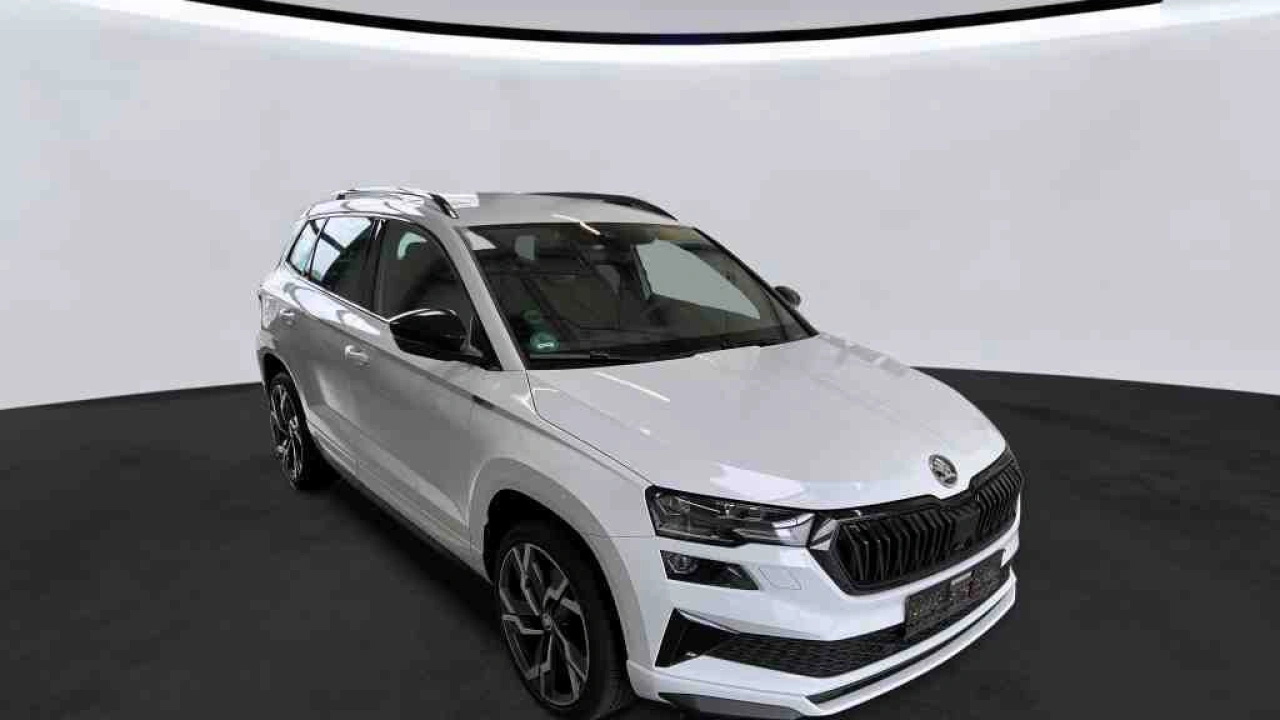 Škoda Karoq 1.5 TSI 150pk Automaat Sportline