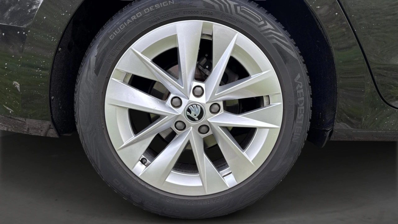 Škoda Octavia Combi 1.0 TSI 110pk Business Edition DSG