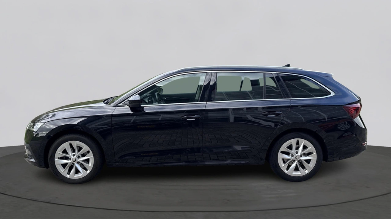 Škoda Octavia Combi 1.0 TSI 110pk Business Edition DSG