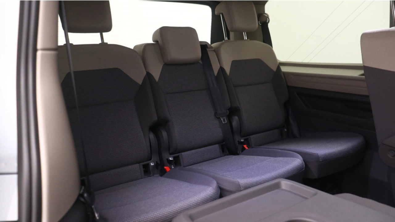 Volkswagen Multivan L2H1 1.5 PHEV eHybrid 19,7kWh 180kW 245PK DSG 4MOTION Economy-Business