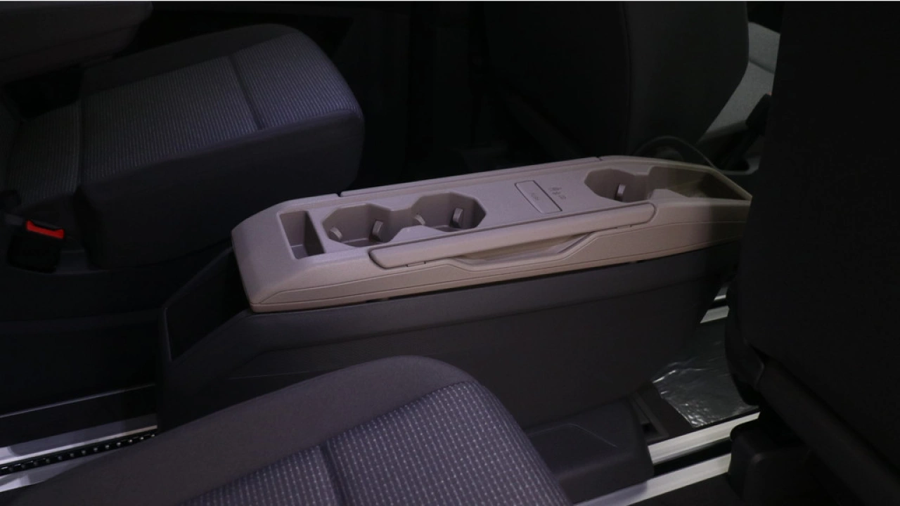 Volkswagen Multivan L2H1 1.5 PHEV eHybrid 19,7kWh 180kW 245PK DSG 4MOTION Economy-Business