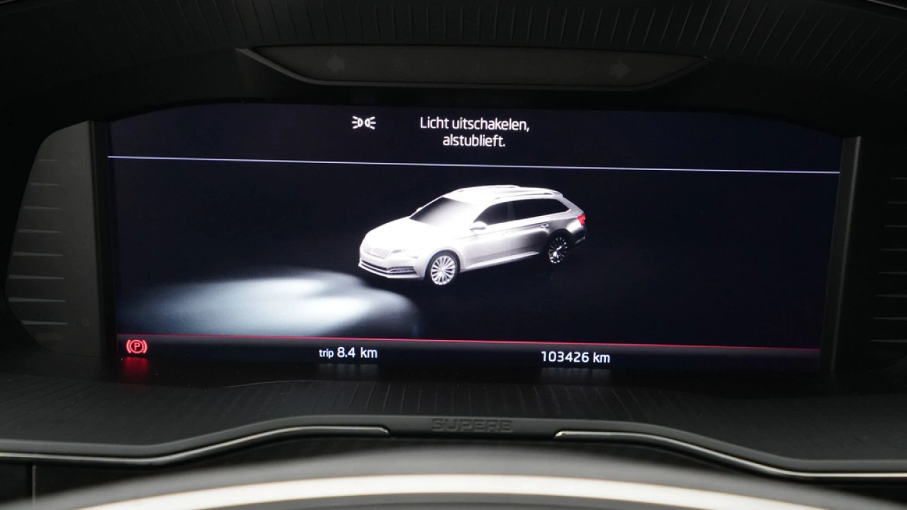 Škoda Superb Combi 1.4 TSI iV 204pk Sportline Business