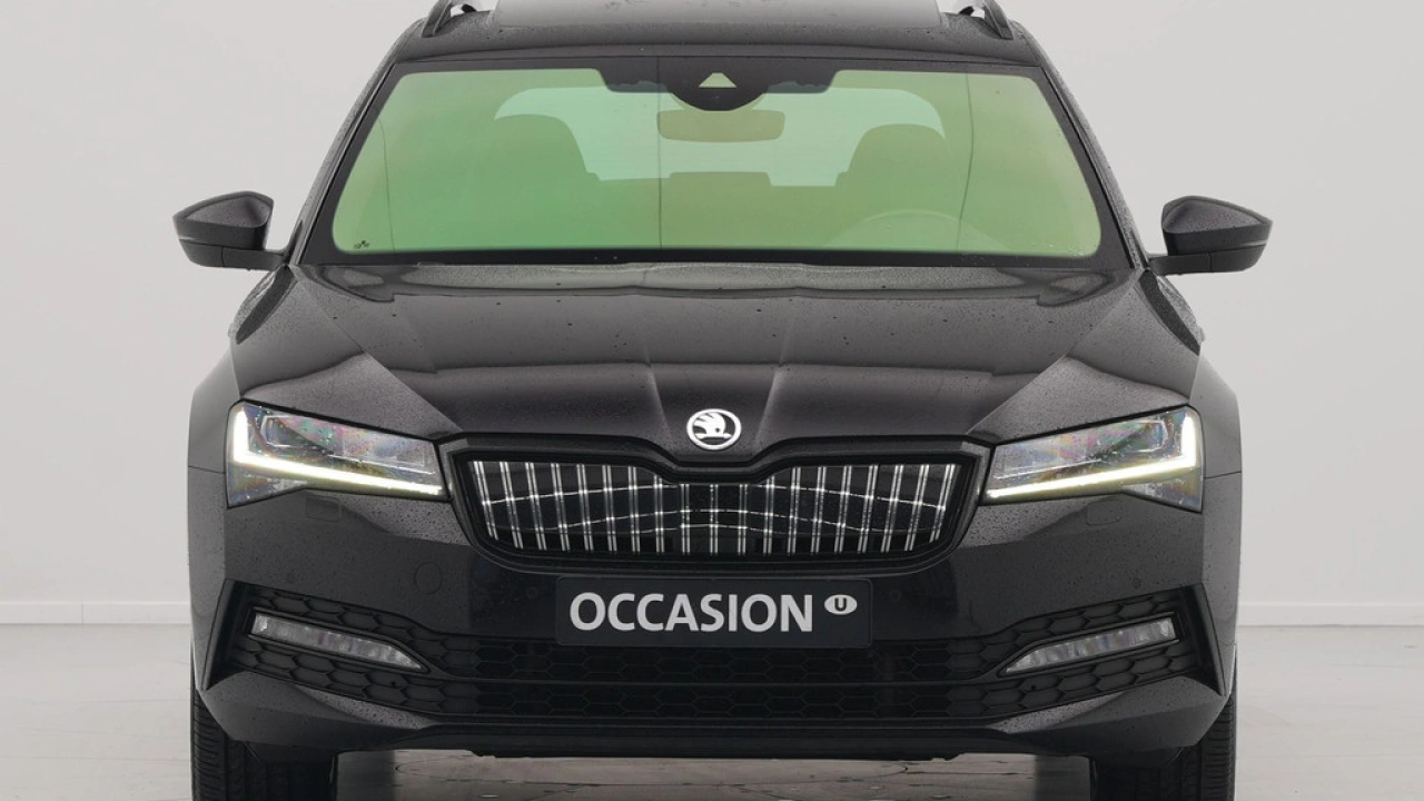 Škoda Superb Combi 1.4 TSI iV 204pk Sportline Business