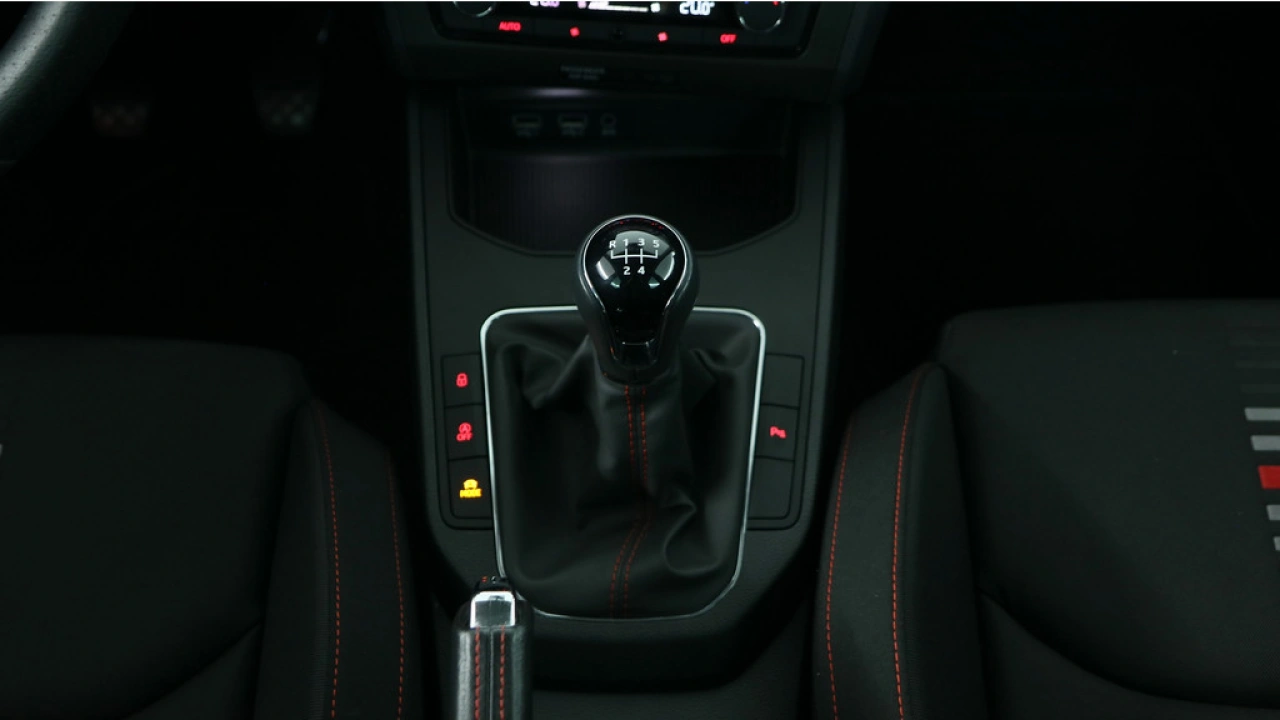 SEAT Ibiza 1.0 TSI 95pk FR Business Intense