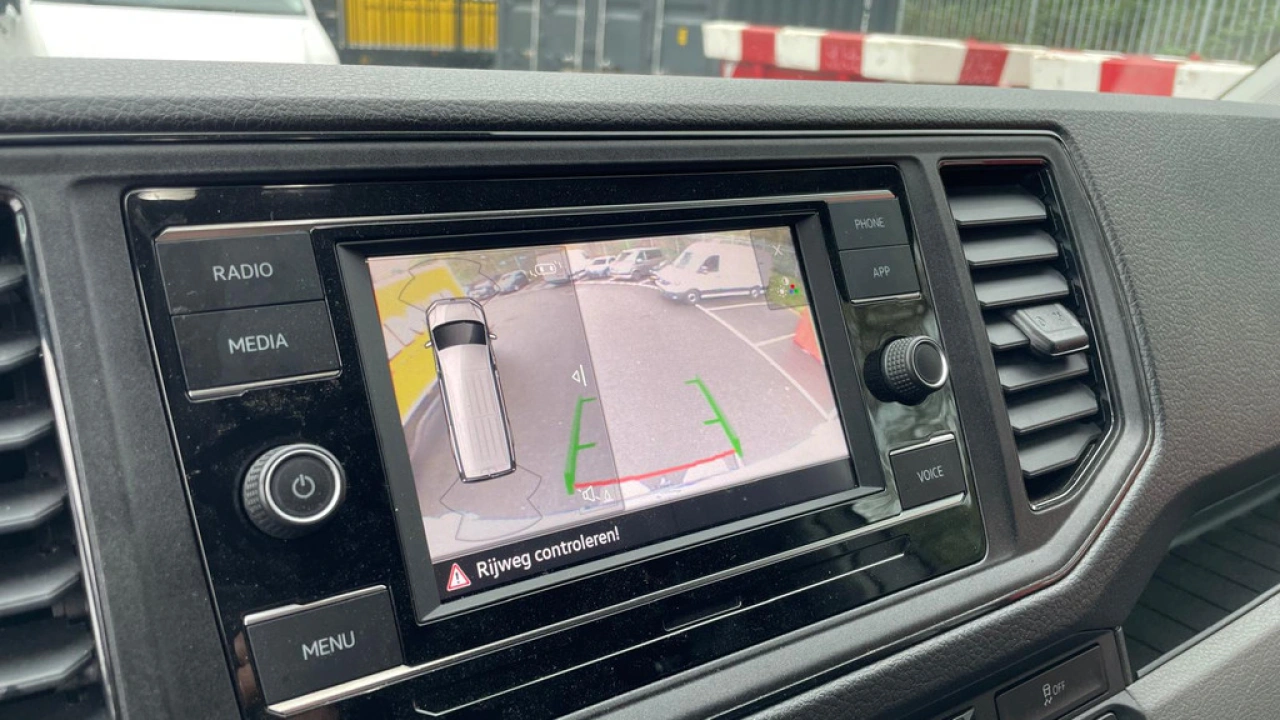 VW Bedrijfswagens Crafter L3H3 2.0 TDI 140pk 3.0T Highline