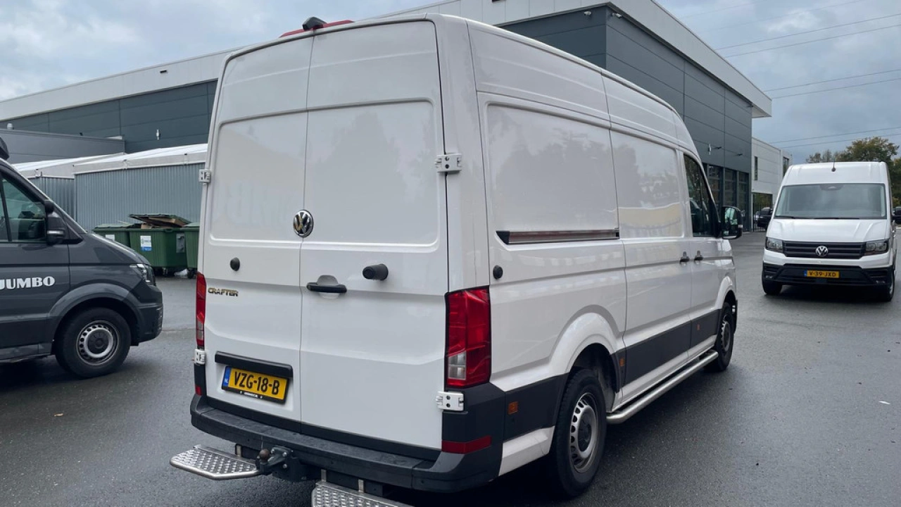 VW Bedrijfswagens Crafter L3H3 2.0 TDI 140pk 3.0T Highline