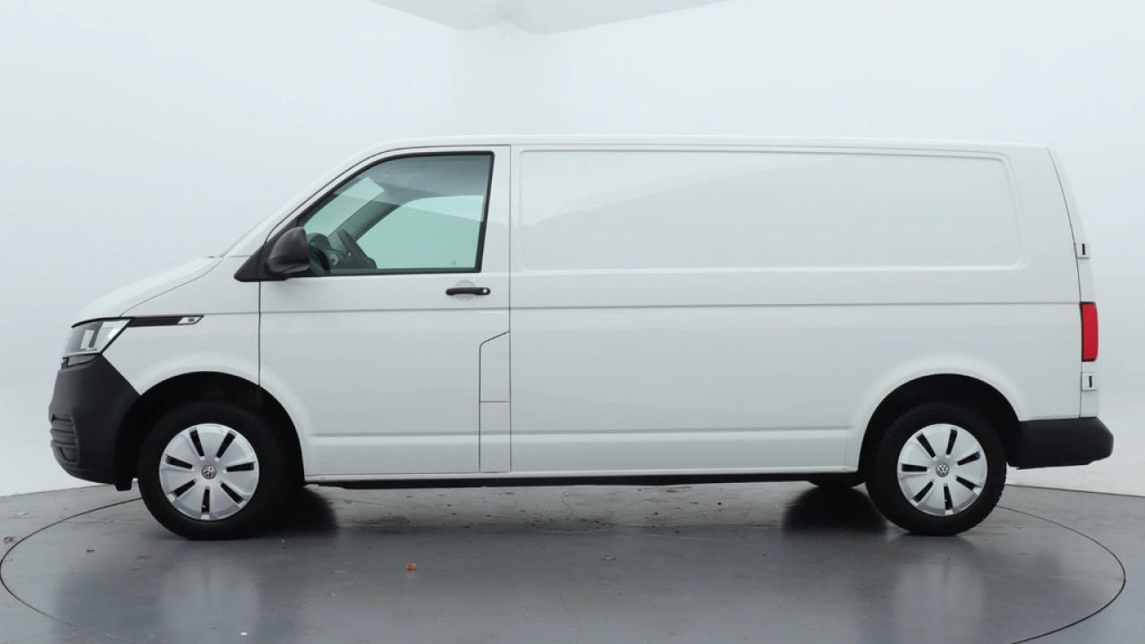 VW Bedrijfswagens Transporter L2H1 2.0 TDI 110pk Economy Business