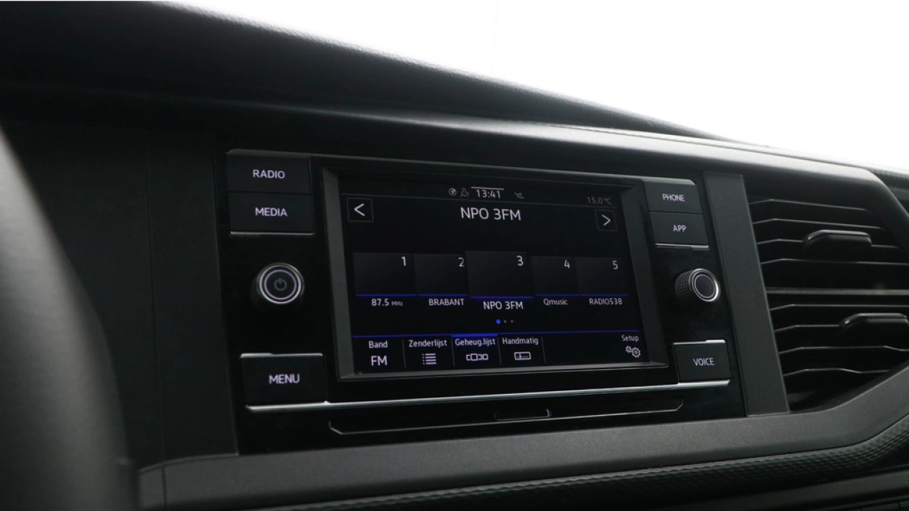 VW Bedrijfswagens Transporter L2H1 2.0 TDI 110pk Economy Business