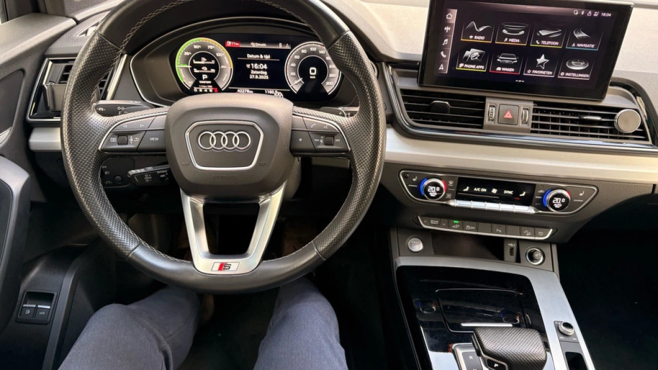 Audi Q5 Sportback 50 TFSI e 299pk S Edition / B&O / Luchtvering / Panoramadak
