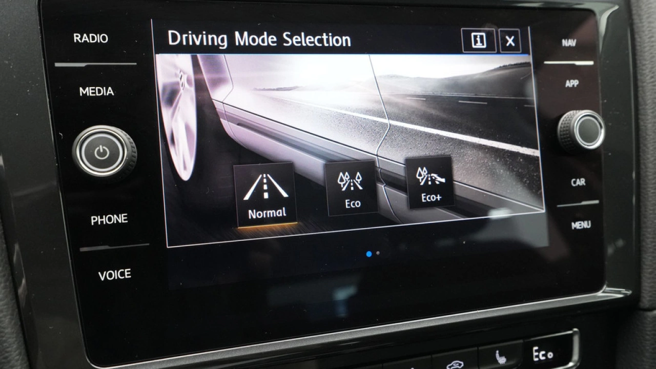 Volkswagen e-Golf E-DITION 136pk