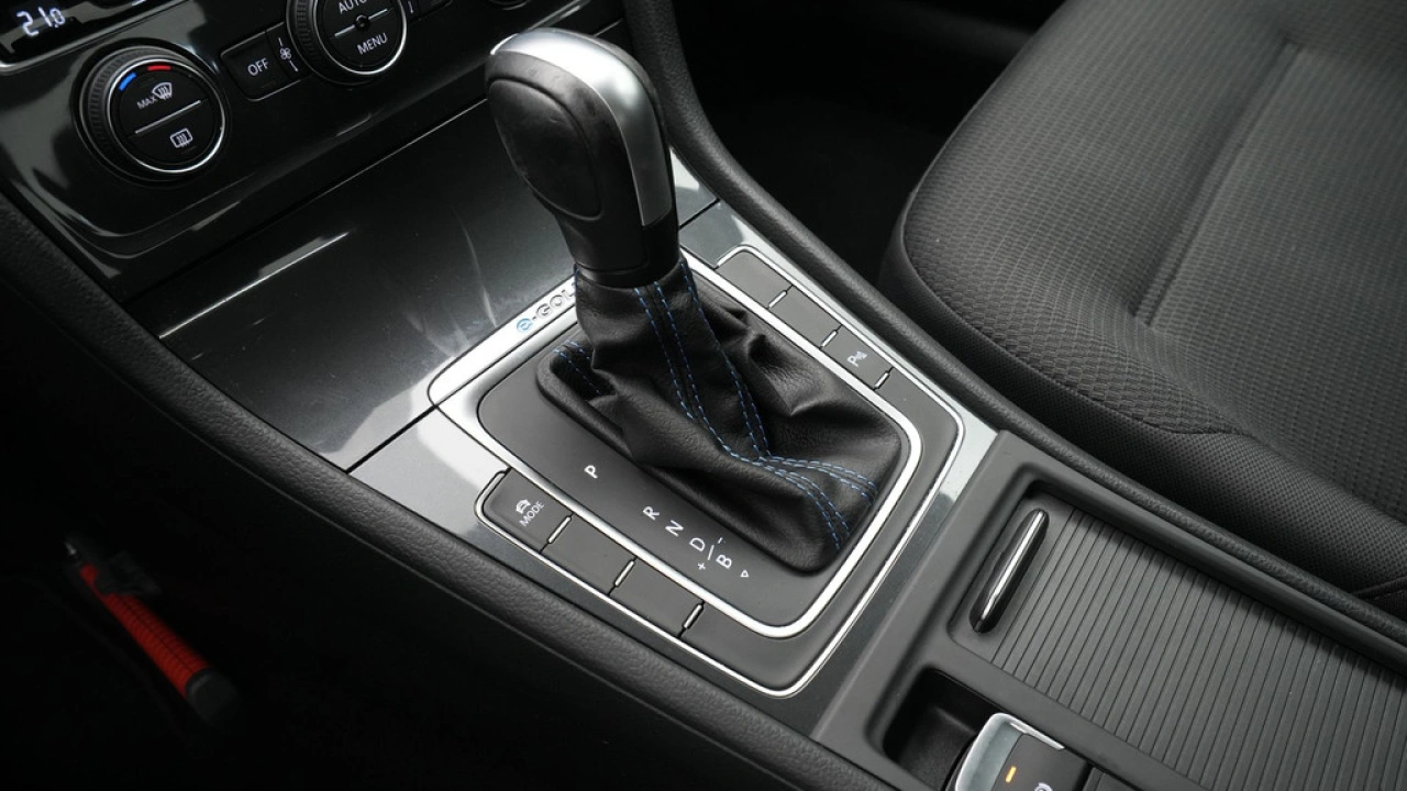 Volkswagen e-Golf E-DITION 136pk