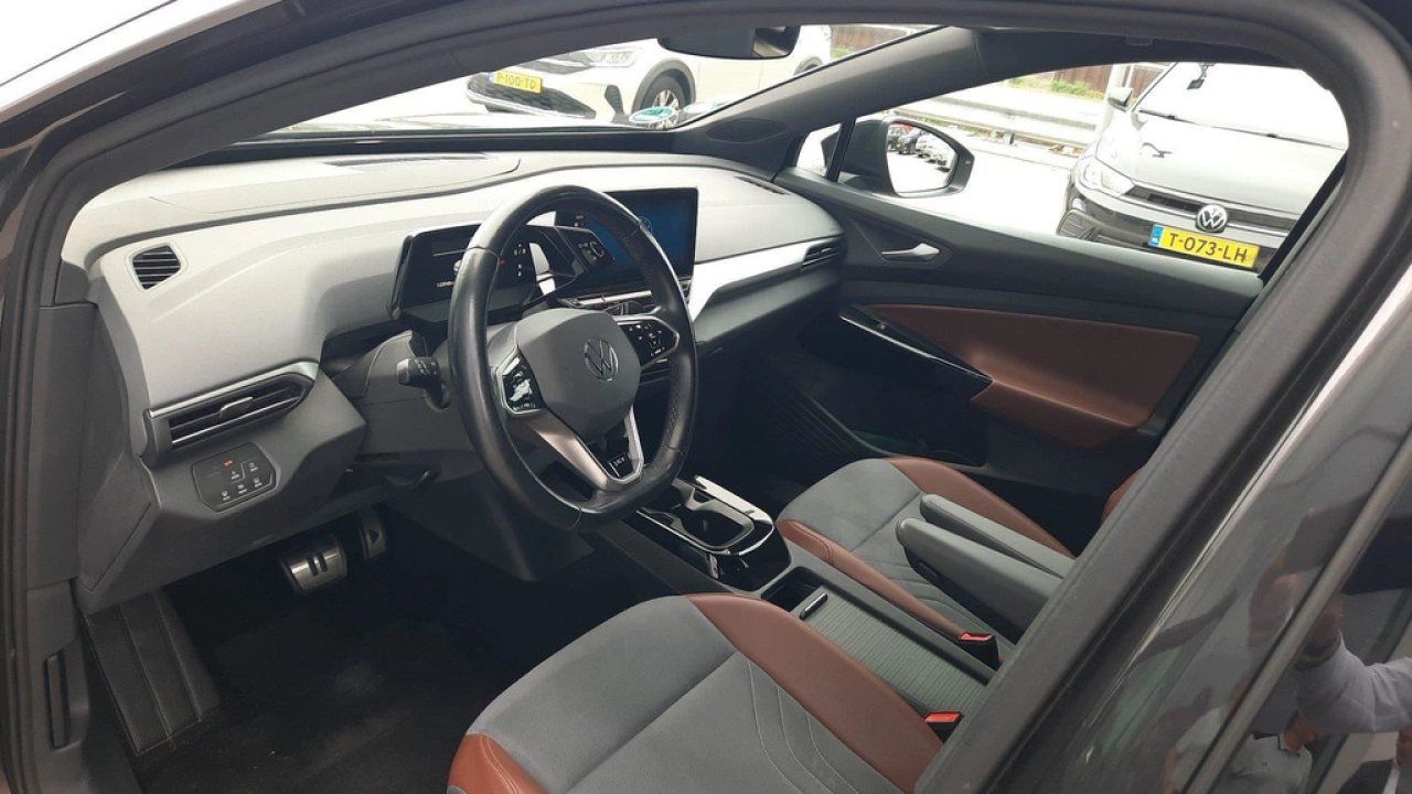 Volkswagen ID.4 First 77 kWh | 1e eigenaar | 20