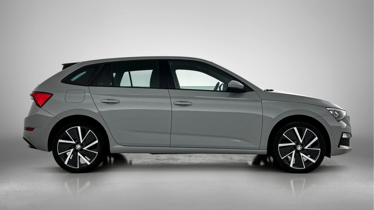 Škoda Scala 1.0 TSI 110pk Sport Business DSG