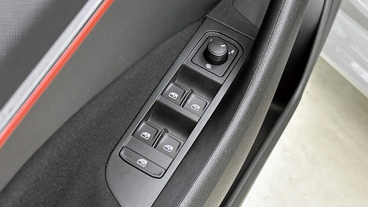 Škoda Scala 1.0 TSI 110pk Sport Business DSG