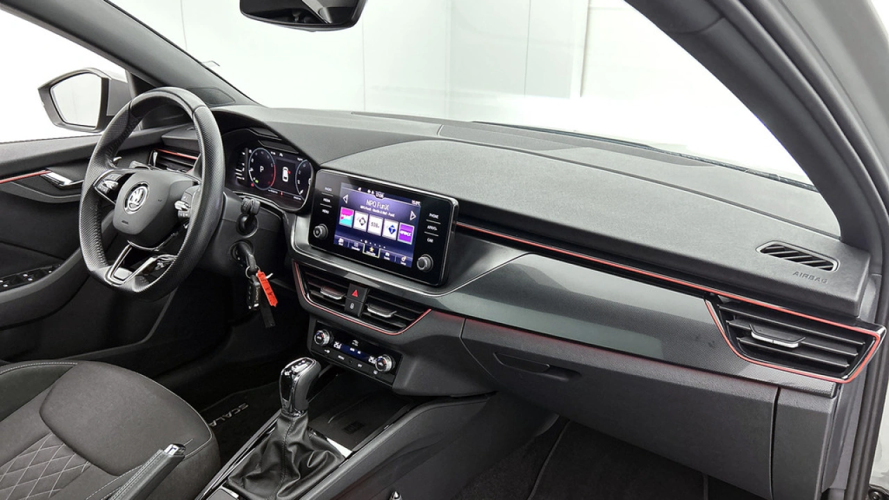 Škoda Scala 1.0 TSI 110pk Sport Business DSG