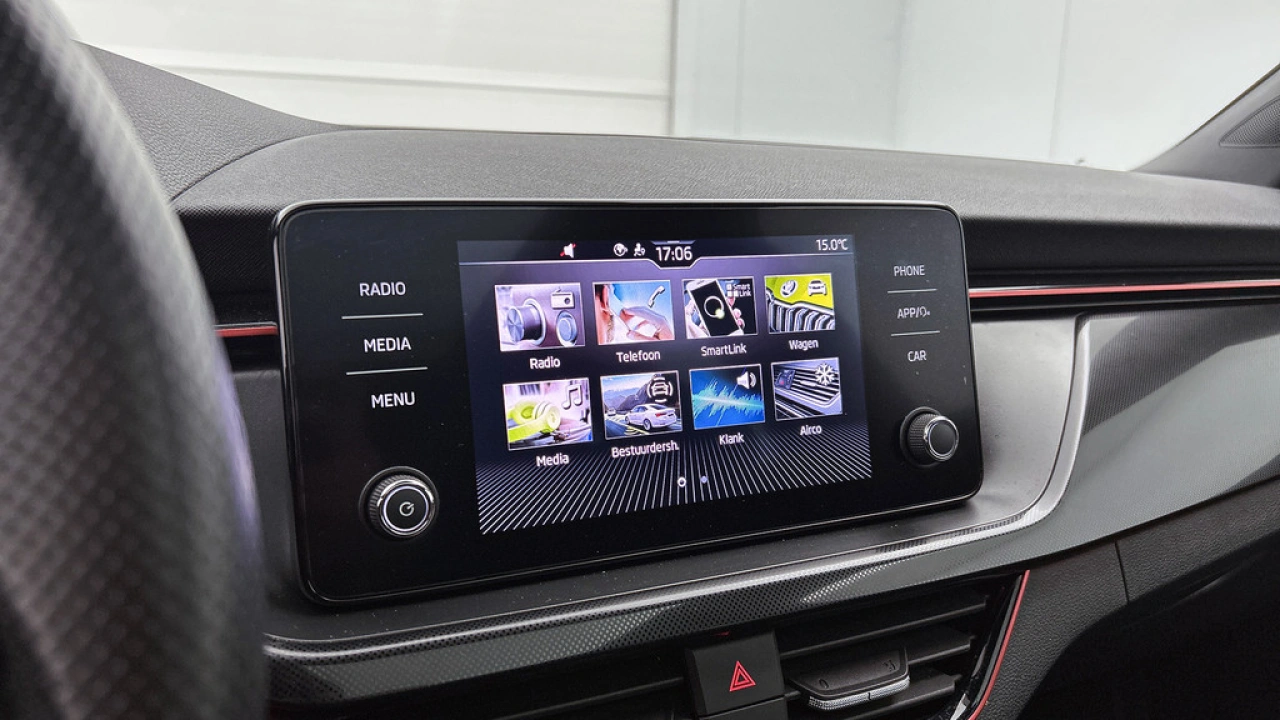 Škoda Scala 1.0 TSI 110pk Sport Business DSG