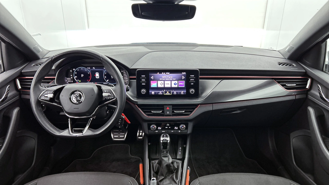 Škoda Scala 1.0 TSI 110pk Sport Business DSG