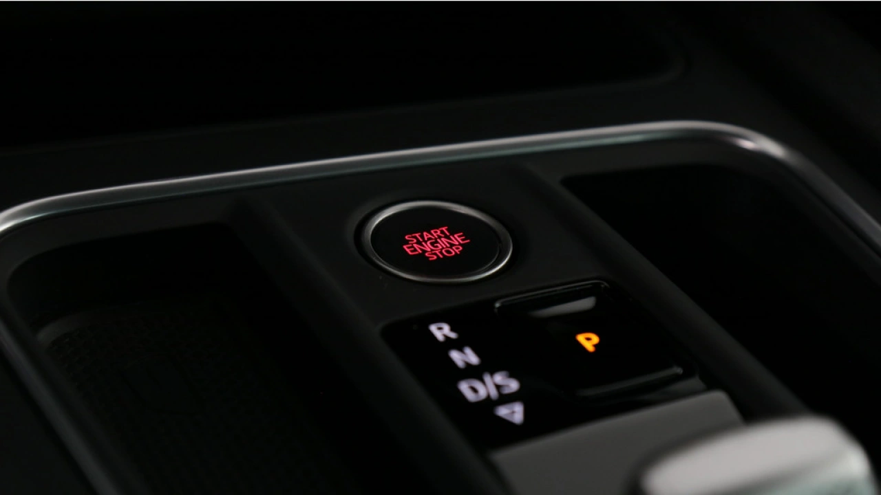 SEAT Leon 1.0 eTSI 110pk FR Business DSG