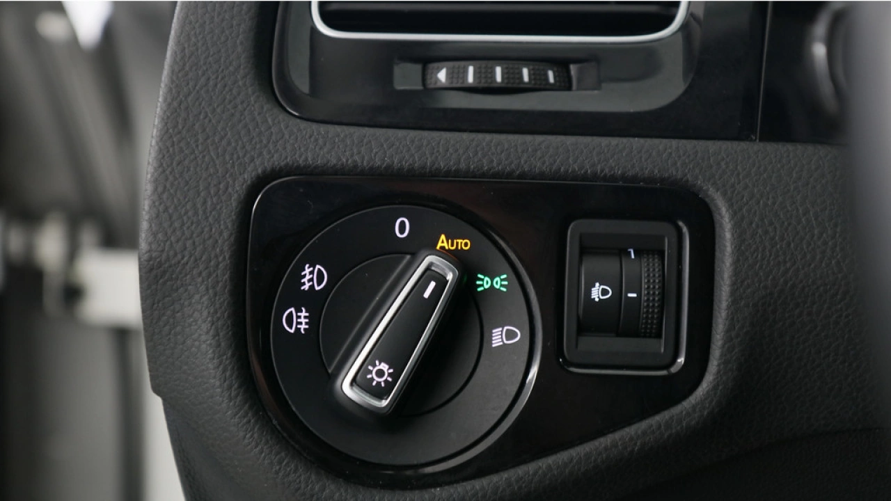 Volkswagen Golf 1.2 TSI 105pk Highline