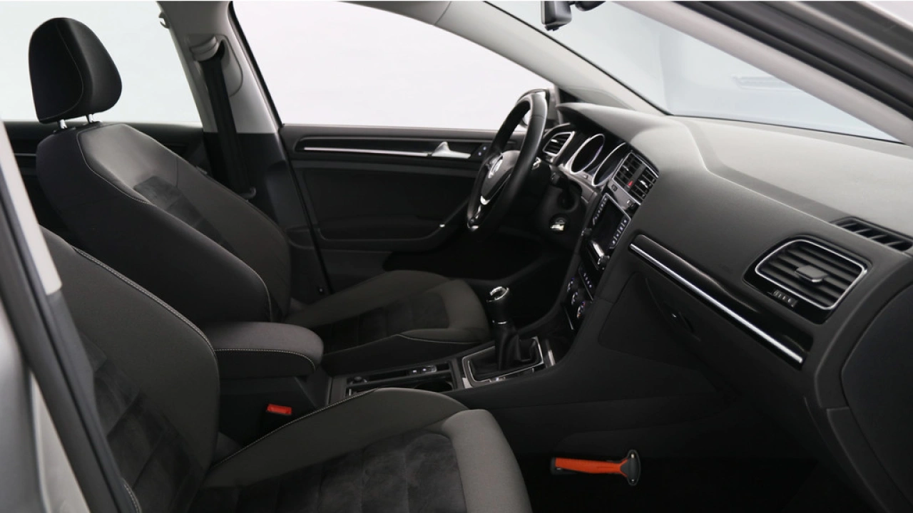 Volkswagen Golf 1.2 TSI 105pk Highline