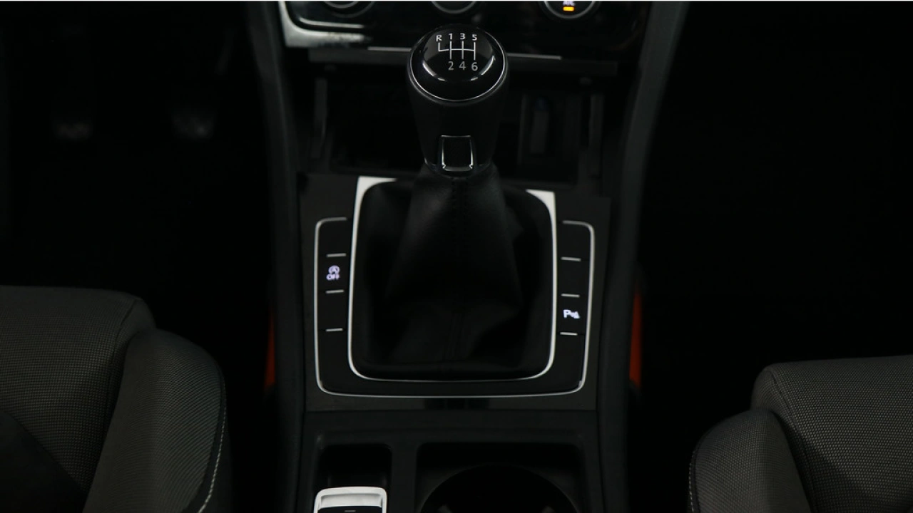 Volkswagen Golf 1.2 TSI 105pk Highline