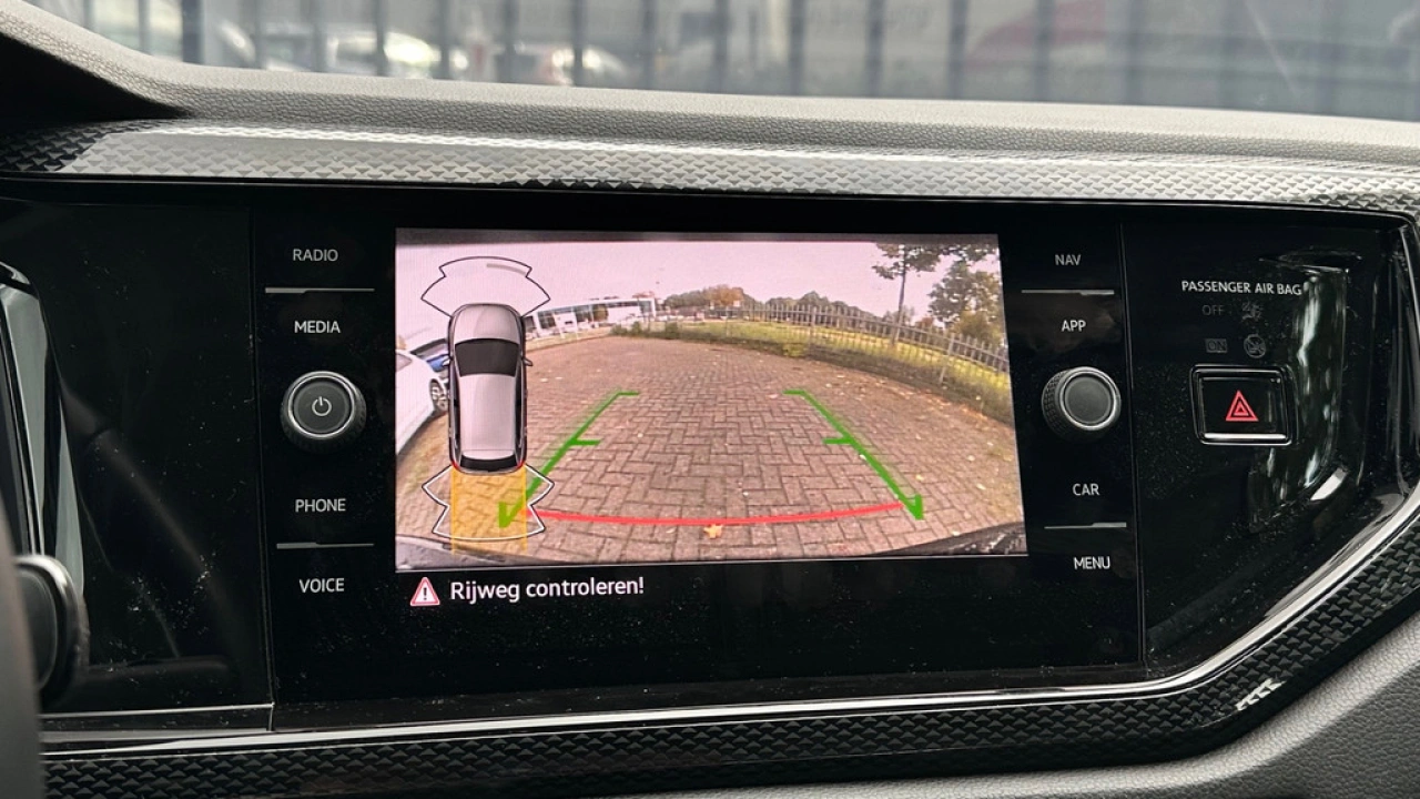 Volkswagen Polo 1.0 TSI 95pk DSG Life Business Navigatie clima