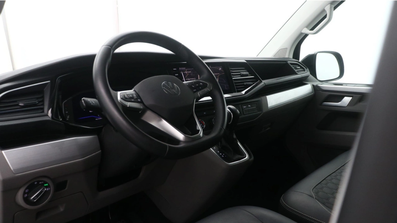 VW Bedrijfswagens Transporter L2H1 2.0 TDI 150pk DSG 75-Edition