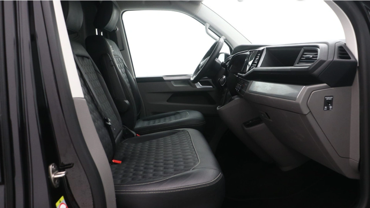 VW Bedrijfswagens Transporter L2H1 2.0 TDI 150pk DSG 75-Edition