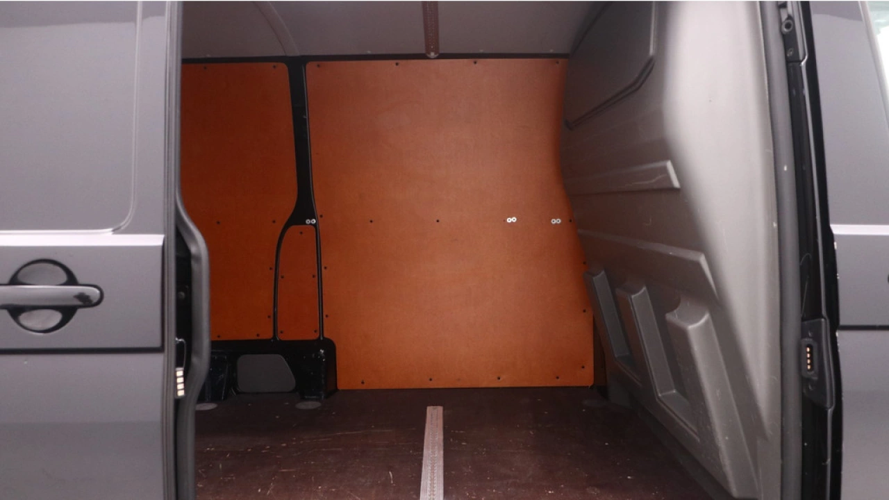 VW Bedrijfswagens Transporter L2H1 2.0 TDI 150pk DSG 75-Edition